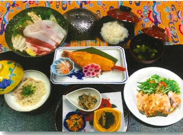 琉球傳統御膳+表演