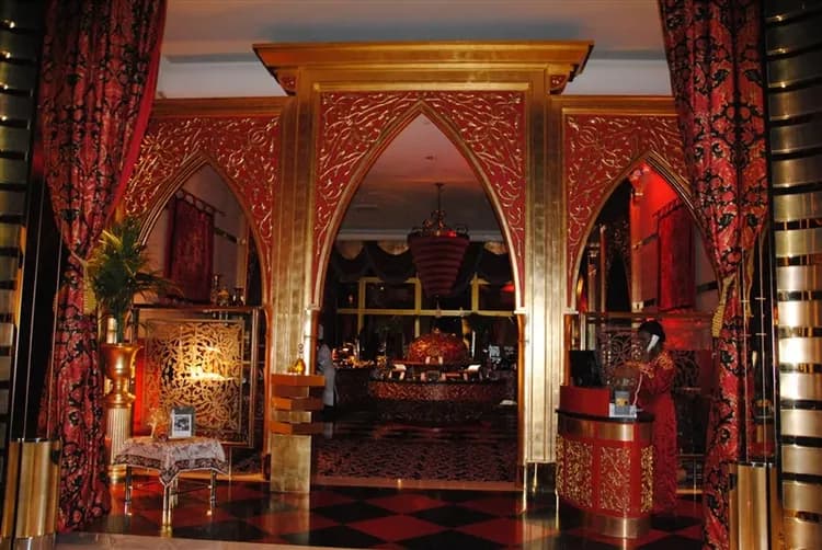 玩樂369經典埃及vs杜拜旅遊│神秘金字塔‧大埃及博物館‧阿布辛貝神殿‧尼羅河遊輪‧奢華杜拜‧七星帆船饗宴10日(兩段機-7