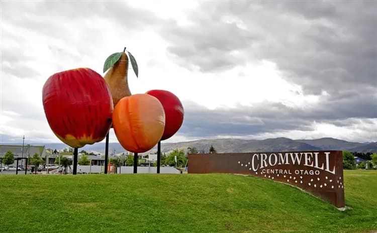 紐西蘭旅遊｜早鳥最高扣五千·生態大師·神奇峽灣·瓦納卡四驅車高山環湖之旅·雙纜車體驗·泥漿溫泉·觀星夜遊·美食美酒12日-5