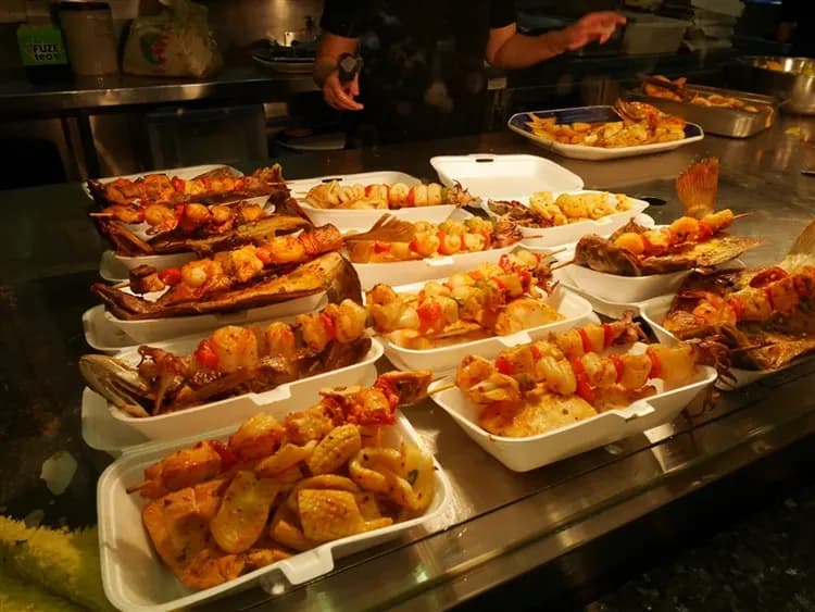 澳洲旅遊|墨爾本市區趴趴GO·蒸氣小火車·神仙企鵝‧雪梨歌劇院‧天堂鄉無尾熊抱抱‧親牽羊駝拍照‧東澳全覽11日-10