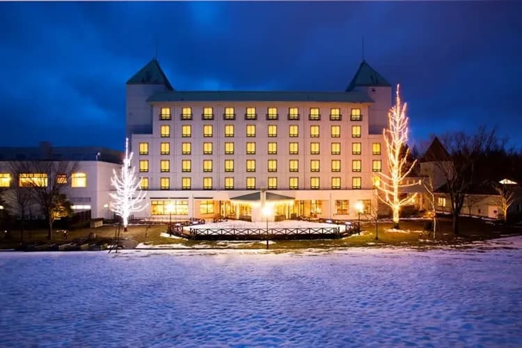 神鍋溫泉：BLUE RIDGE HOTEL(或同級)