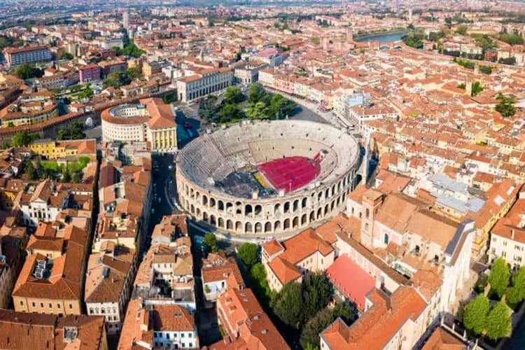 義大利喜迎春～最愛天空之城、威尼斯鳳尾船、漫遊羅馬假期、世界文化遺產10日-8