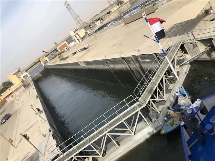 賀歲折5,000》加贈小費》經典埃及旅遊│神秘金字塔‧大埃及博物館‧阿布辛貝神殿聲光秀‧尼羅河遊輪11日(二段飛機)-12