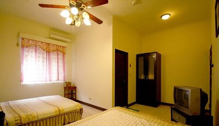 【四人套房-1】