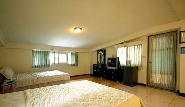 【六人套房-2】