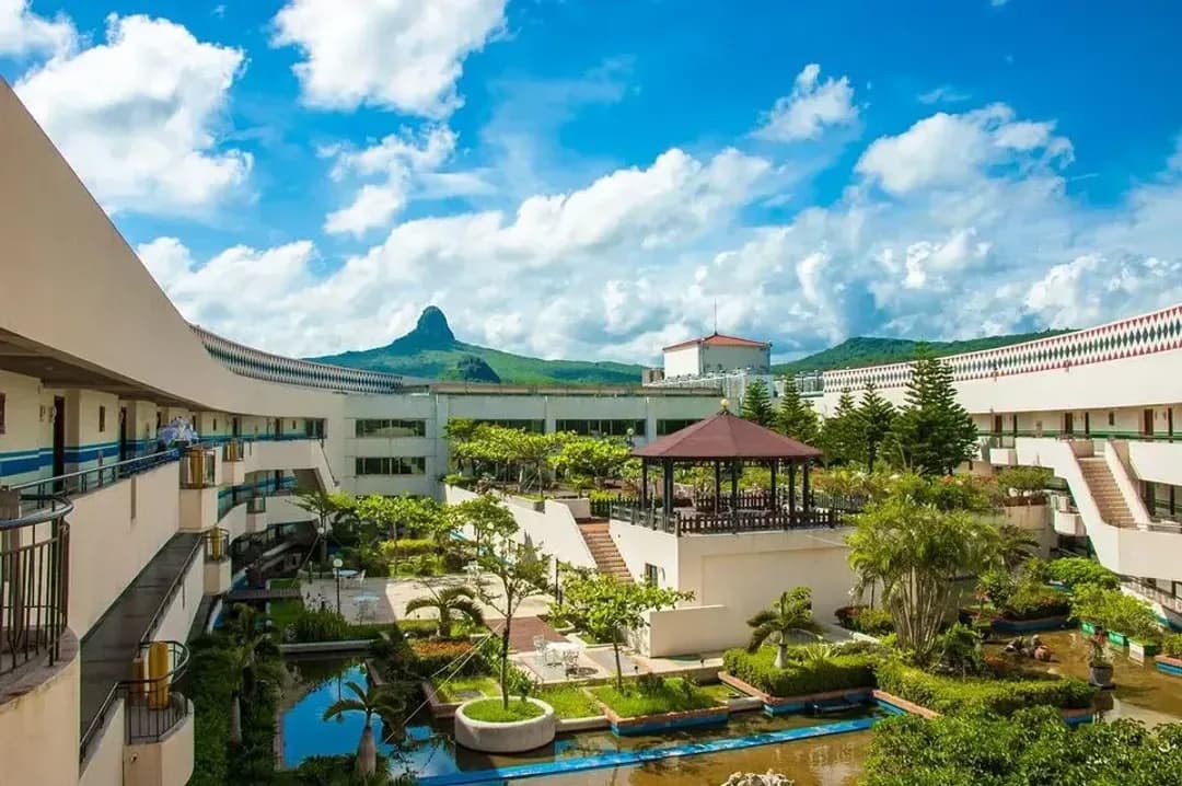 Pingtung County-【High Speed Rail Holiday】2-Day Free Travel at Howard Beach Resort Kenting