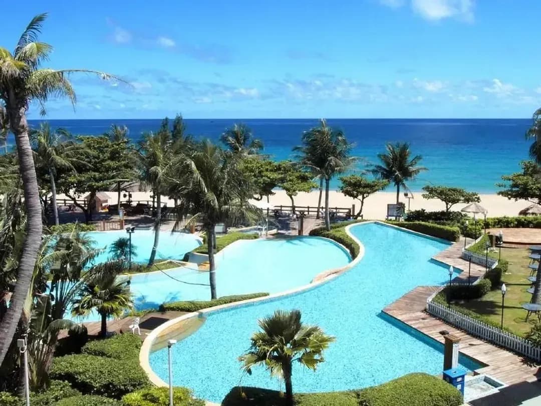 Pingtung County-【High Speed Rail Holiday】 2-Day Free Travel at Kenting Chateau Beach Hotel