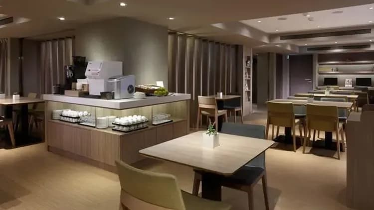 【High Speed Rail Holiday】 Royal Inn Taipei Linsen 2-Day Free Tour-10