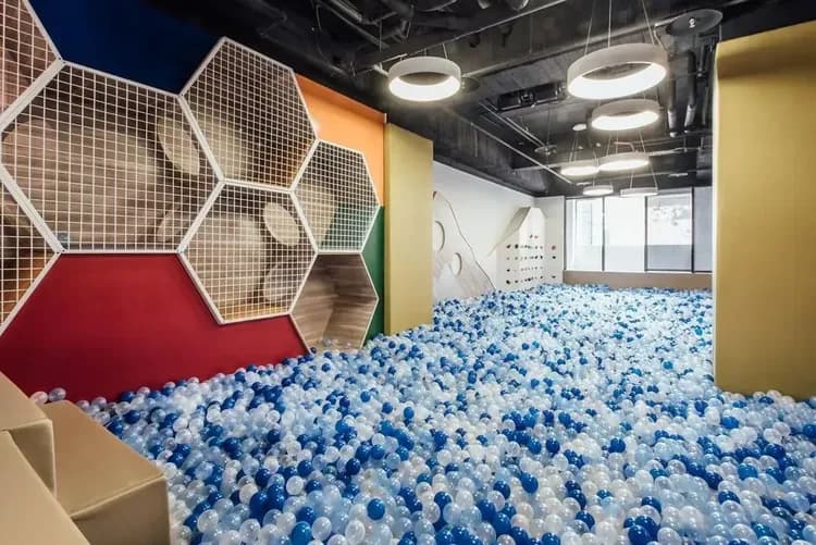 【High Speed Rail Holiday】2-day free travel at Kaohsiung Junyi Hotel-3