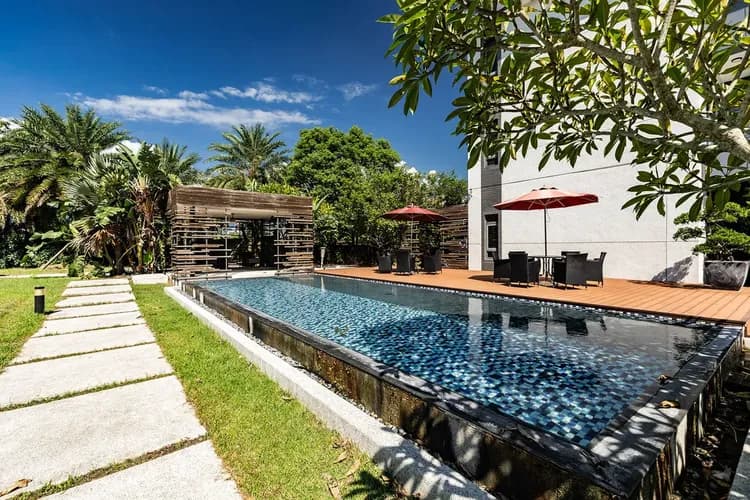 193County Rd. Garden BnB-2