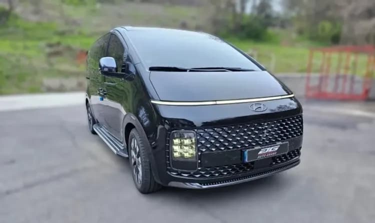 專車提供舒適乘坐體驗（此為示意圖僅供參考，實際車型可能有些微差異）