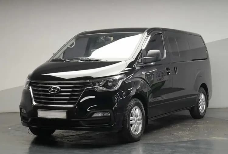 專車提供舒適乘坐體驗（此為示意圖僅供參考，實際車型可能有些微差異）