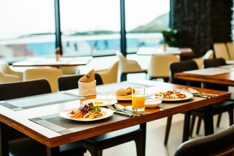 濟州優拓由布萊斯酒店(UTOP UBLESS HOTEL)-UTOP UBLESS HOTEL(乙晚或同級)