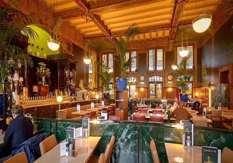 荷蘭旅遊, 阿姆斯特丹美食, 百年餐廳,中央車站候車室
