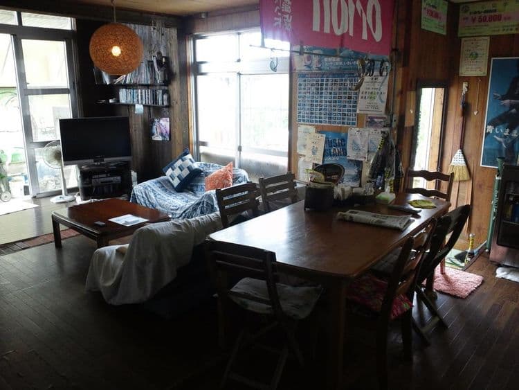 Dining room 共用ダイニングルーム