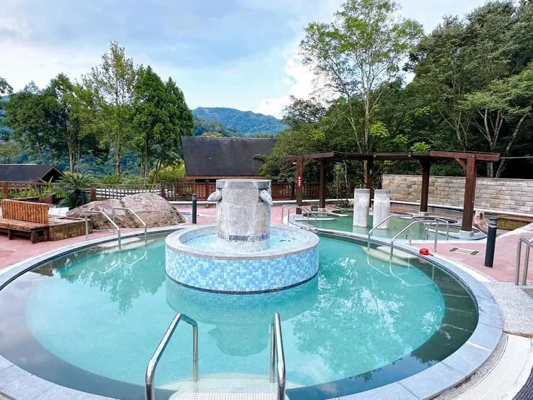 新月塢溫泉 Mikatsuki Tani｜獨家9折起！尖石溫泉、可愛動物區-15