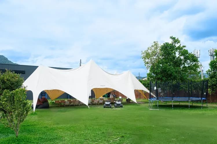 露悠悠露營區 | 神殿帳篷大空間含冷氣！ 戲水池、遊戲區，親子首選！-11