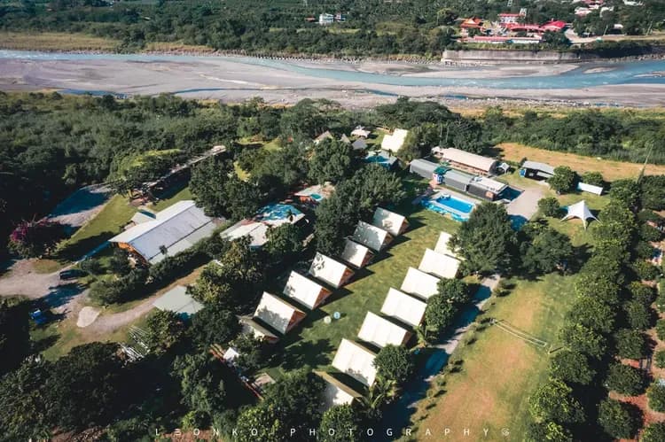 露悠悠露營區 | 神殿帳篷大空間含冷氣！ 戲水池、遊戲區，親子首選！-18