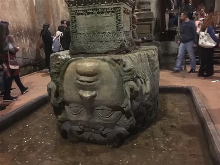 冬遊經典土耳其│直飛二段機、早鳥熱氣球│地窖餐、仿洞穴、地中海風情、新舊雙皇宮、雙遊船11日-8