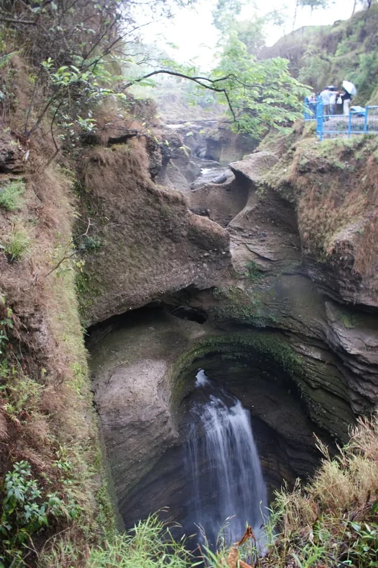 跨年日出》經典尼泊爾10日│喜馬拉雅山脈、奇旺國家公園、聖山日出、加德滿都王宮-5
