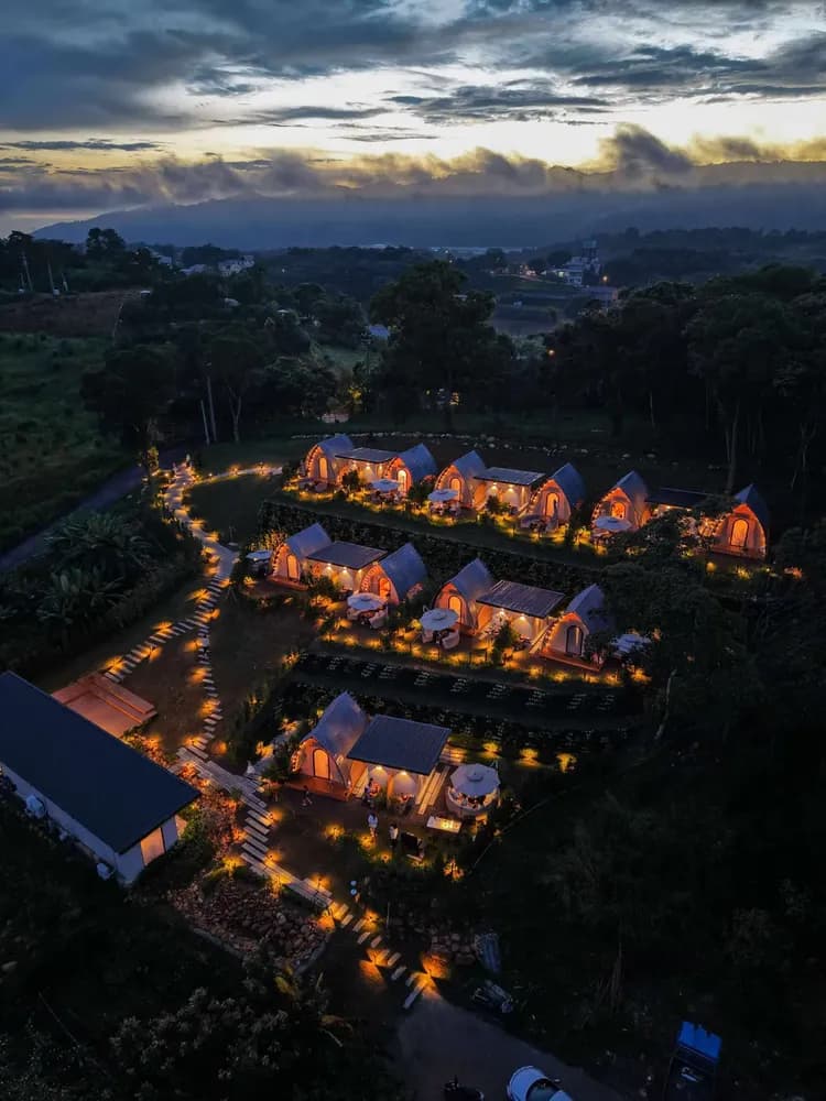 杉棲山丨旭 ｜獨家8折起！新開幕營區、湖畔景色、附設冷暖氣-1