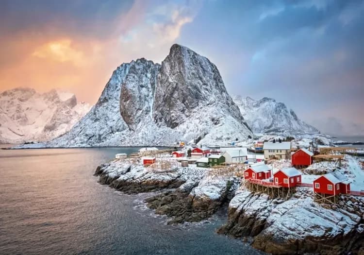 雄獅旅遊,挪威, 羅浮敦,Lofoten,雷納,Reine