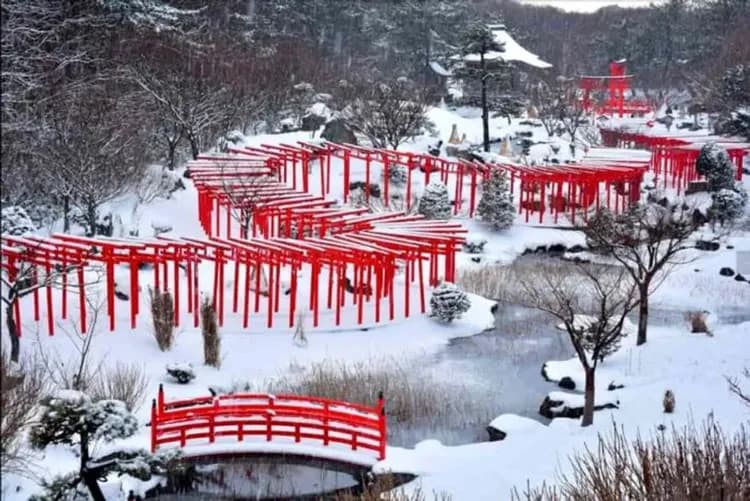 高山稻荷神社(觀光局提供)-青森地方漫遊