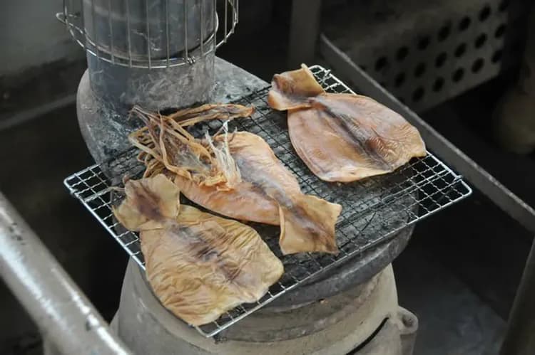 津輕暖爐列車(品嘗現烤魷魚)