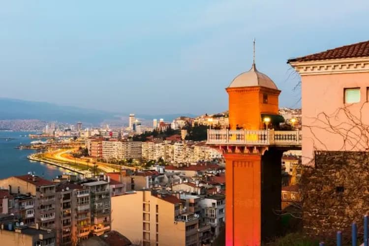 土耳其超值選～雪白棉花堡、水宮殿布爾薩、世界文化遺產、兩晚洞穴風格飯店10日-11