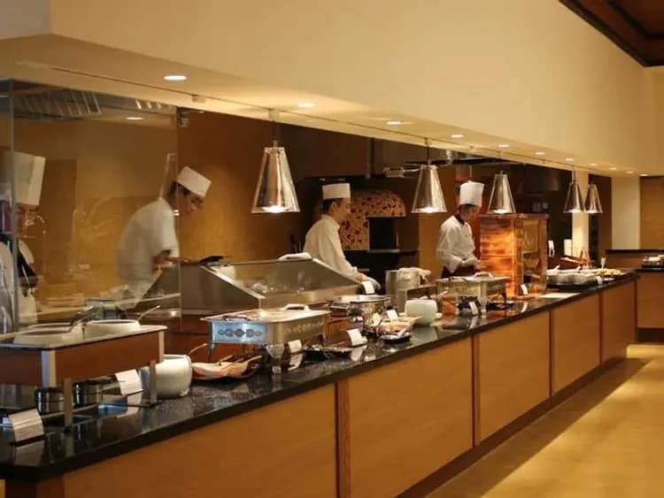 【しんりんダイニング】