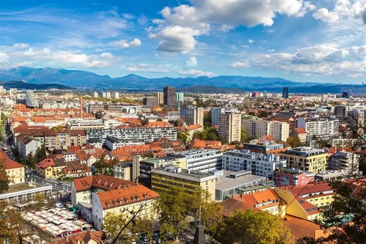 冬遊折2千｜克斯奧｜夢幻十六湖,布雷德湖,鹽湖,波斯托伊納鐘乳石洞,小威尼斯,小羅馬10日-7