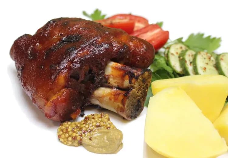 捷克美食, 捷克庫倫洛夫美食, 烤豬腳