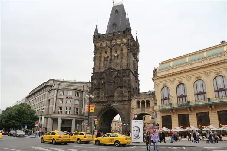 冬遊折2千｜捷克｜童話小鎮庫倫洛夫,布拉格3晚,伏爾他瓦河百匯,皮爾森啤酒廠,世界遺產特奇小鎮10日-13