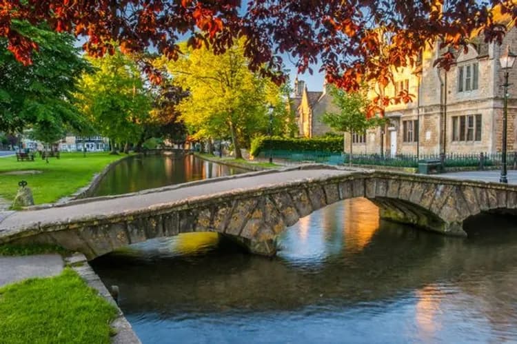 【金馬賀歲，預購減3000】英國湖區雙遊船、倫敦眼摩天輪、名校史前巨石、三晚五星飯店九日-8