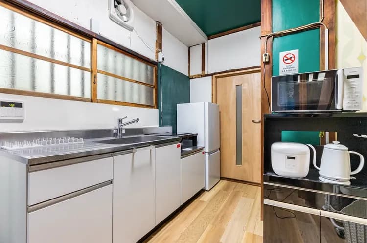 彌生町1丁目｜4人包棟/西新宿五丁目站步行11分/一線直達新宿站4分-2