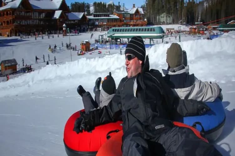 雪地甜甜圈-雪地甜甜圈
