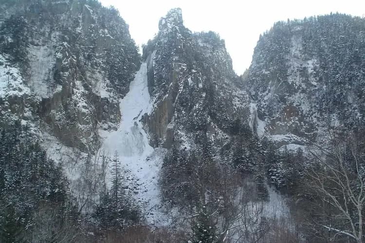 銀河流星瀑布-冬(層雲峽觀光協會提供照片)-純粹自然風光