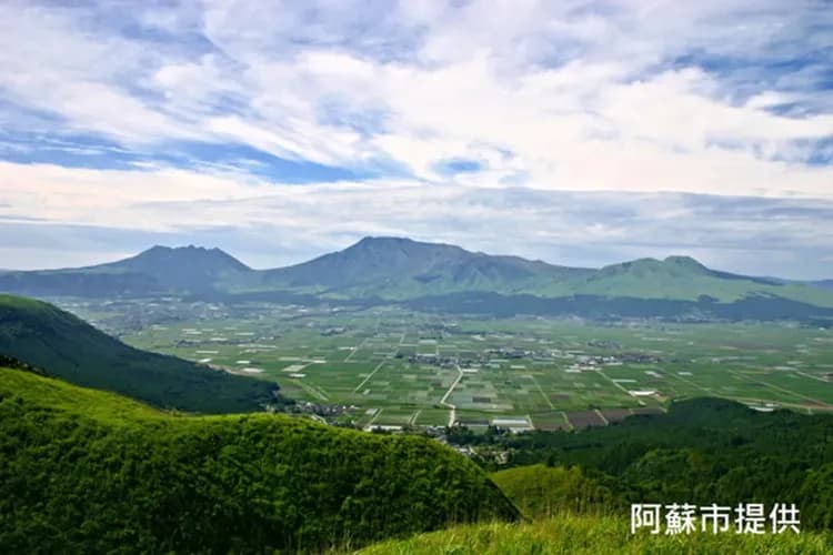 KHH九州好好玩～晨霧湯布院、熊本城天滿宮、懷舊門司港、阿蘇溫泉體驗四日