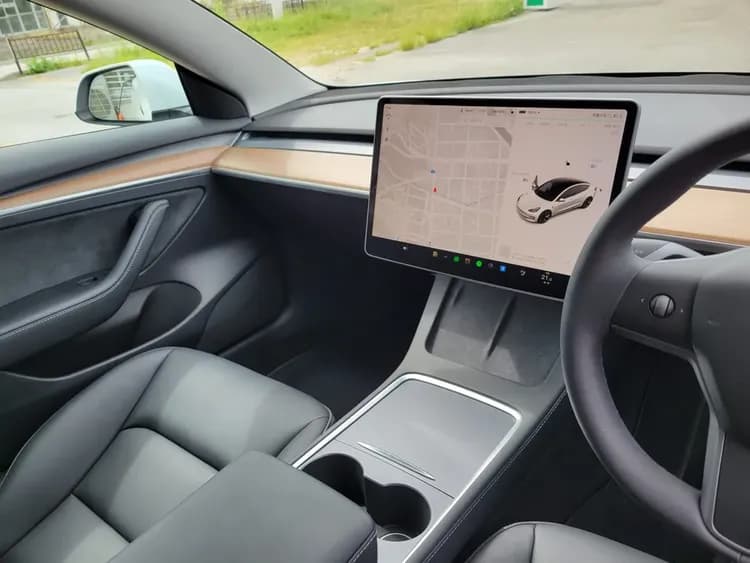 【沖繩租車推薦】Tesla Model 3／Model Y 自駕｜含港口接送+全險（CDW+NOC）-5