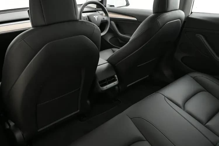 【沖繩租車推薦】Tesla Model 3／Model Y 自駕｜含港口接送+全險（CDW+NOC）-7