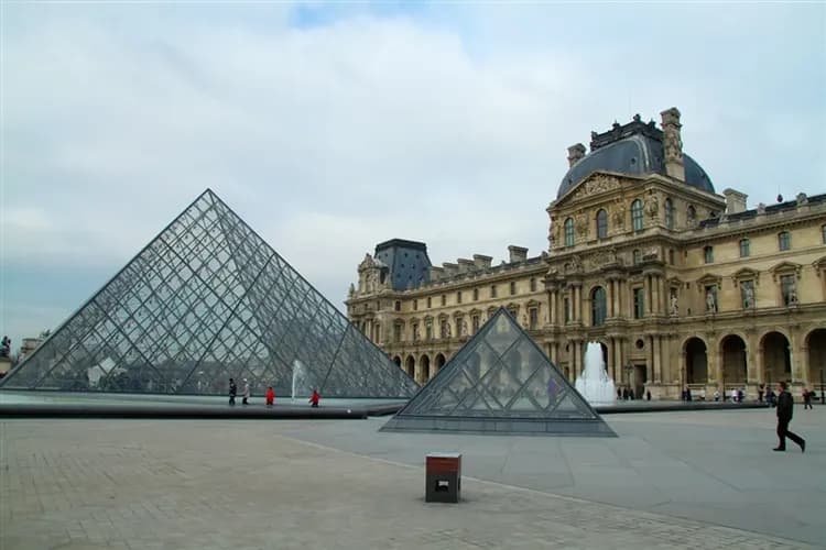 最高省一萬│義瑞法旅遊│義大利五鄉地．瑞士鐵力士山．法國雙宮．雙火車．塞納河法式饗宴．米蘭巴黎享時尚11日│高雄來回-5