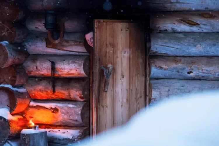 Kakslauttanen Arctic Resort, Lapland, Finland-煙燻桑拿+極地冰池