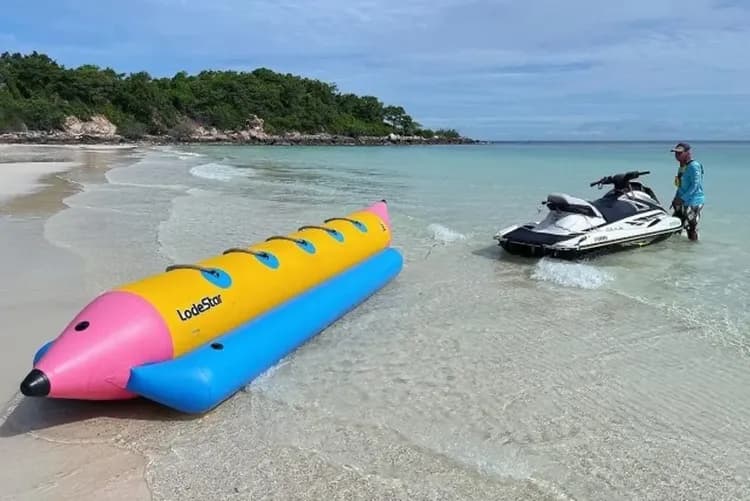 豔陽格蘭島(快艇來回+香蕉船+水上摩托車+沙灘椅)