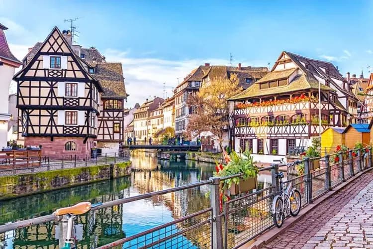 德瑞不思議～冰雪鐵力士山、童話新天鵝堡、快線景觀列車、夜宿羅騰堡古城10日-7