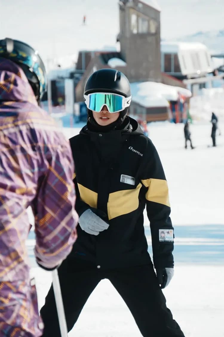 【札幌手稻滑雪一日遊】單板無教練方案｜提供全套雪具、雪板租借、雪場來回交通-11