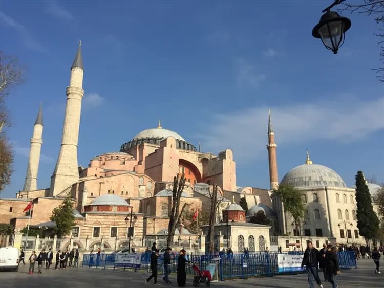 賀歲折$5,000》加贈小費及熱氣球》經典土耳其9日│直飛一段機｜米其林星級餐、仿洞穴連泊、經典古文明之旅-10