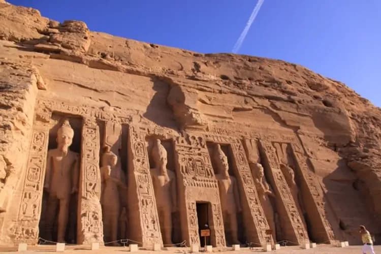 Abu Simbel Temple-早鳥加購(阿布辛貝神殿)