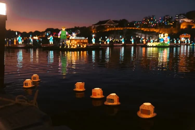 晉州南江流燈節