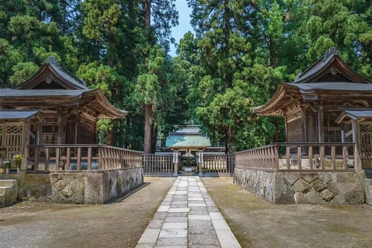 連休假期~東北旅遊|藏王樹冰纜車.銀山溫泉街.只見川橋樑美景.會津若松城.合掌村大內宿.山形牛.仙台牛舌餐.溫泉五日-7