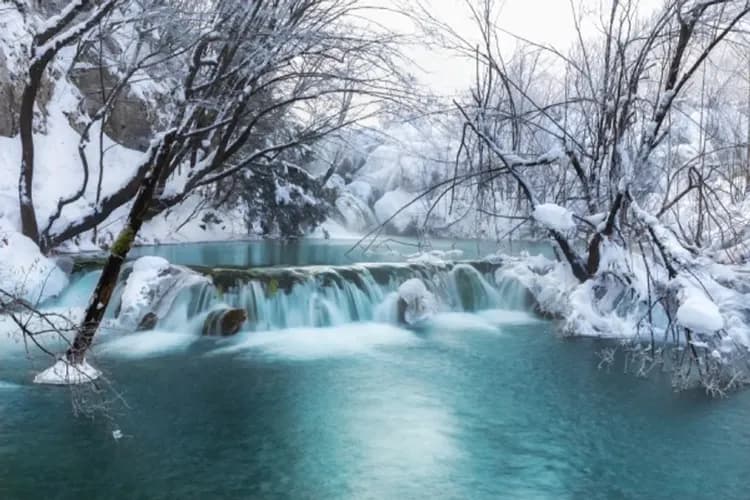 十六湖國家公園